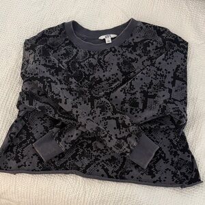 Gray and Black Patterned Sweatshirt